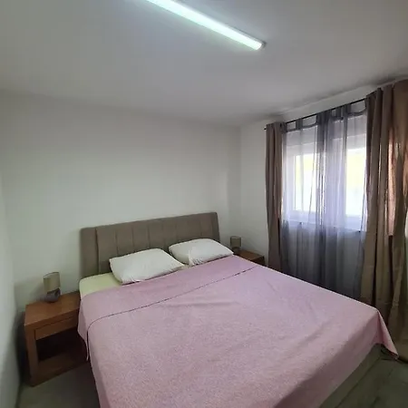 Βίλα Vacation House Privlaka