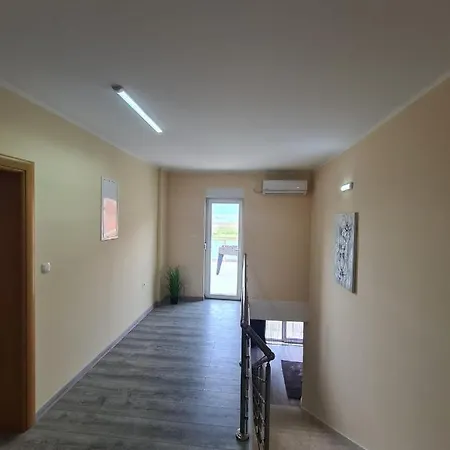 Vacation House Privlaka